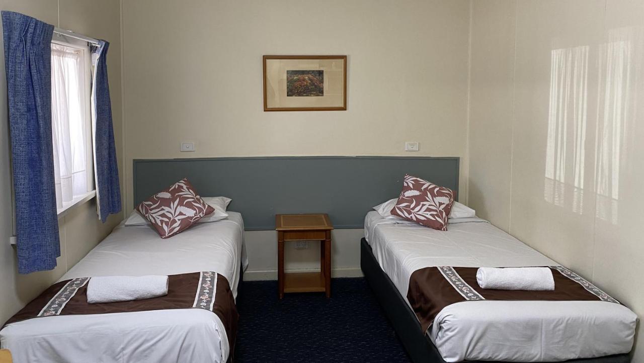 Echuca Motel Екстер'єр фото