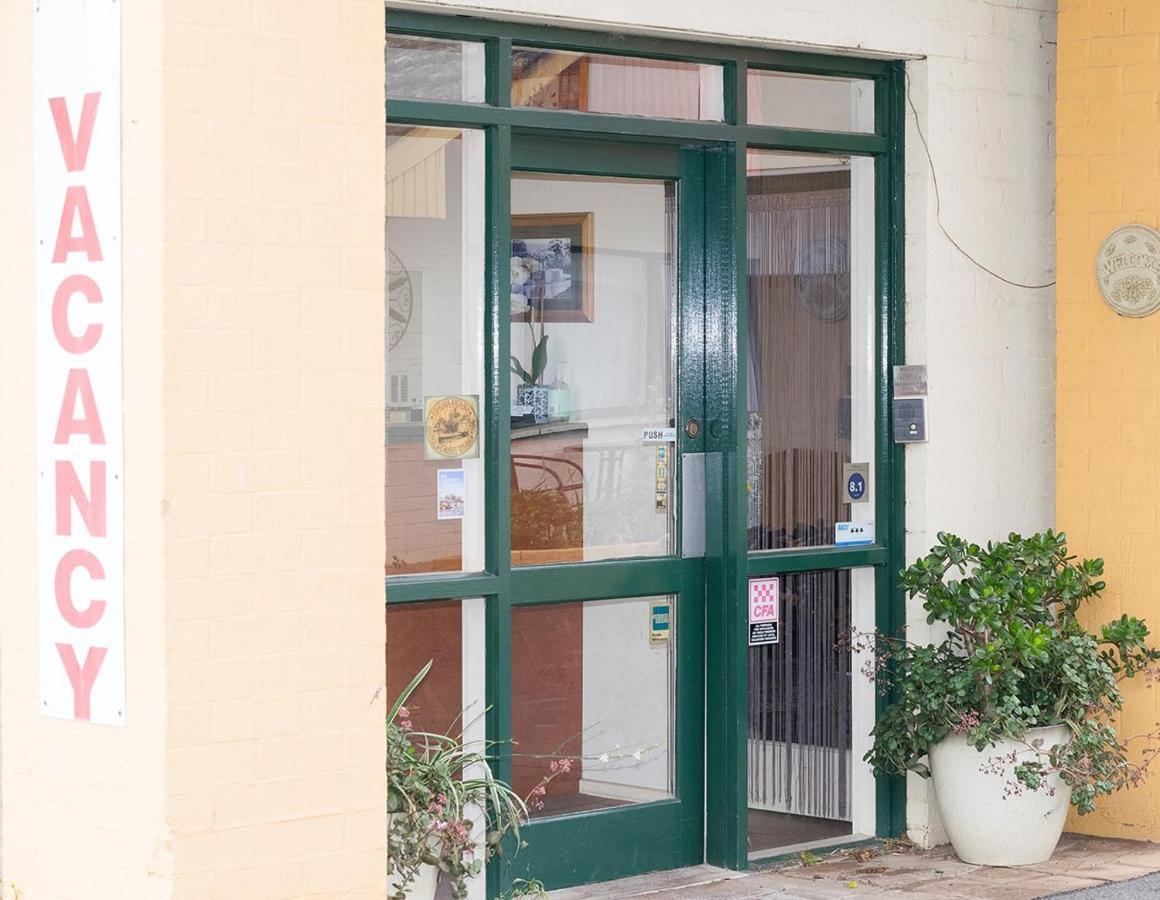 Echuca Motel Екстер'єр фото