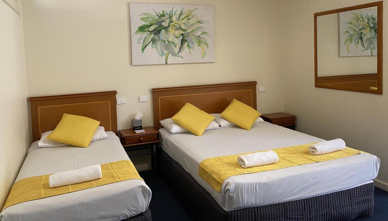 Echuca Motel Екстер'єр фото